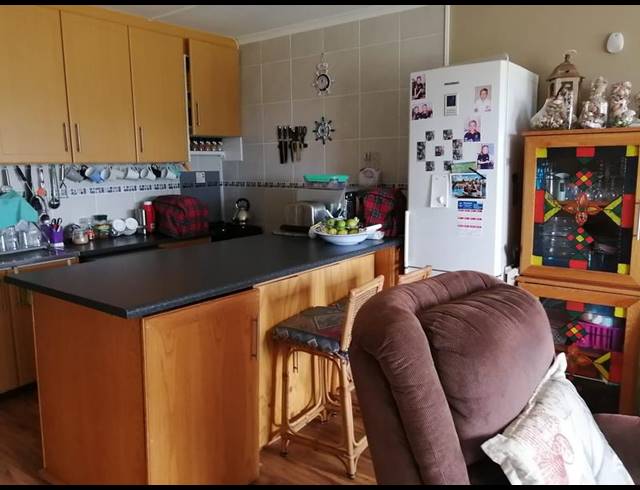 3 BEDROOM APARTMENT FOR SALE IN SCOTTBURGH SOUTH